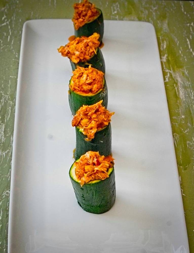 Calabacines rellenos de bonito